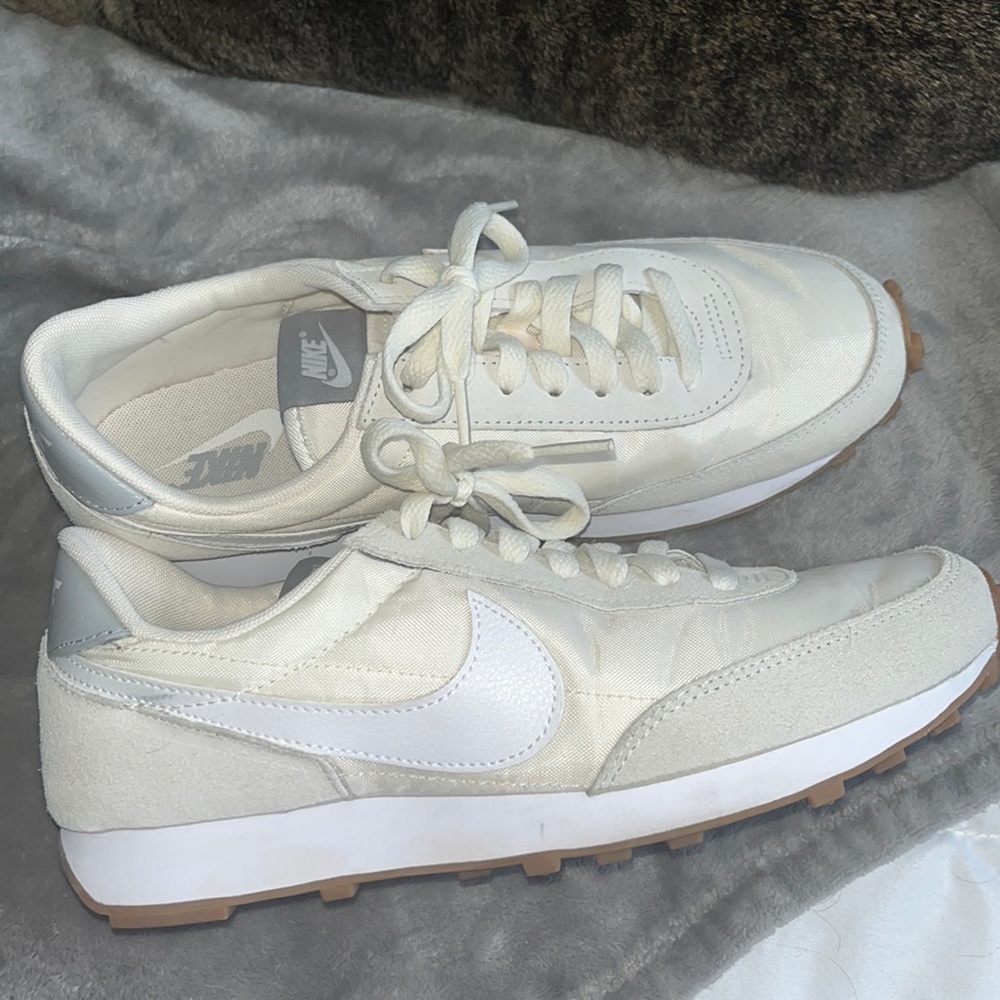 Nike Daybreak Sneakers